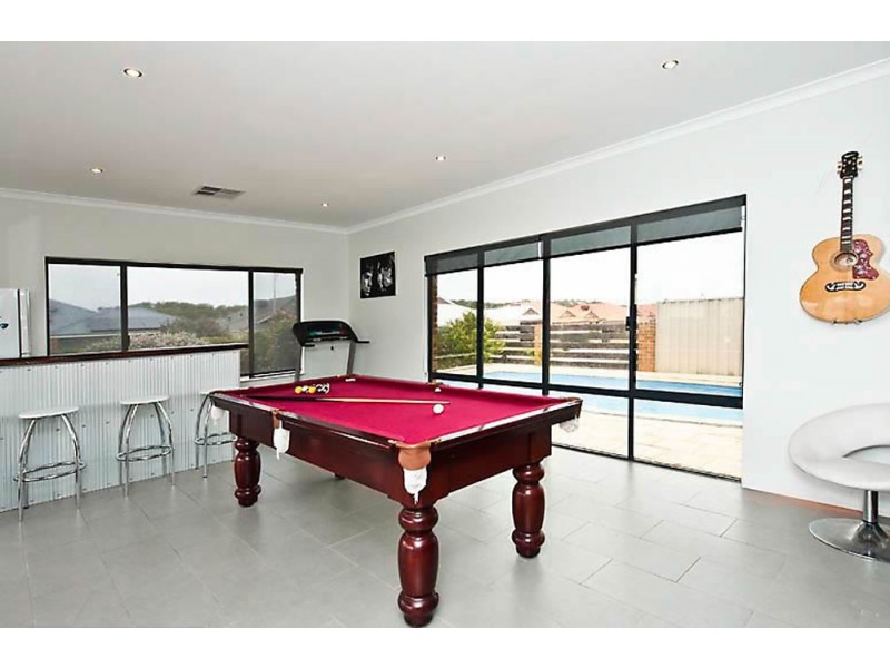 25 Elwell Street, Secret Harbour WA 6173