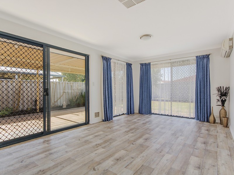 16 Menora Loop, Warnbro WA 6169