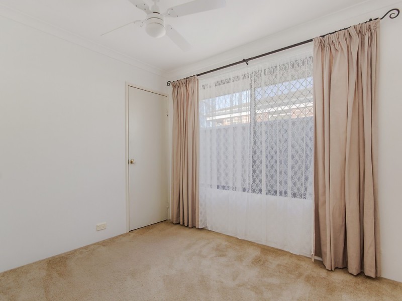 16 Menora Loop, Warnbro WA 6169