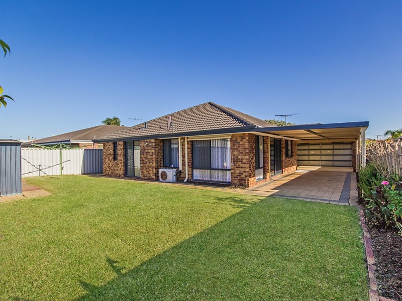 16 Menora Loop, Warnbro WA 6169