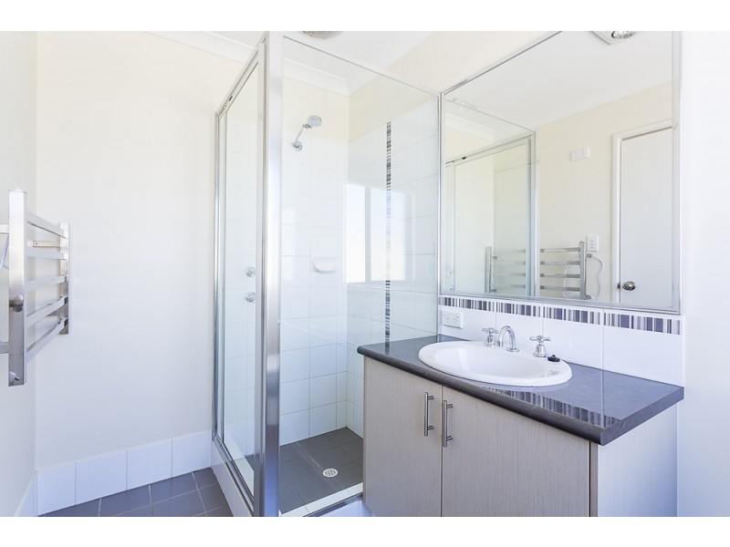 2 D’Arcole Turn, Secret Harbour WA 6173