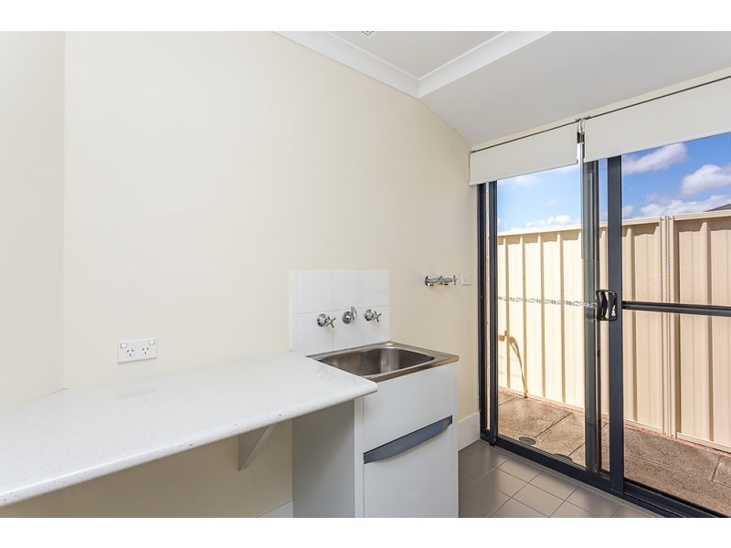 2 D’Arcole Turn, Secret Harbour WA 6173