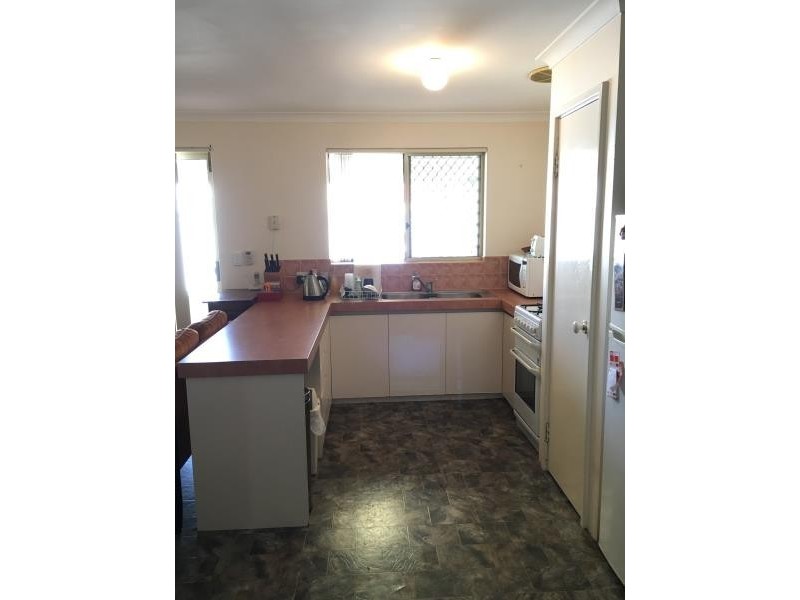 188 Currie Street, Warnbro WA 6169