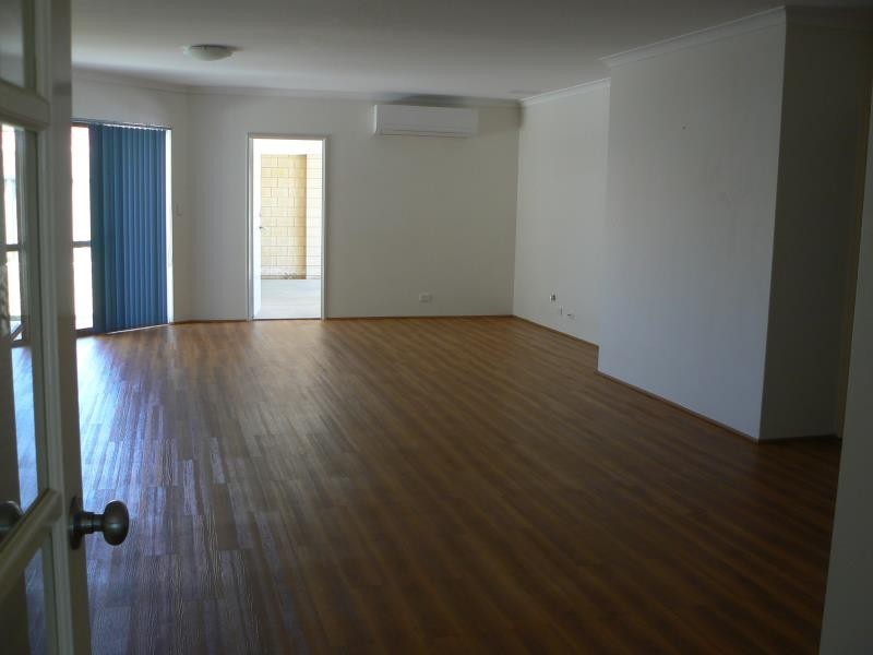 2 Whyalla Circle, Port Kennedy WA 6172