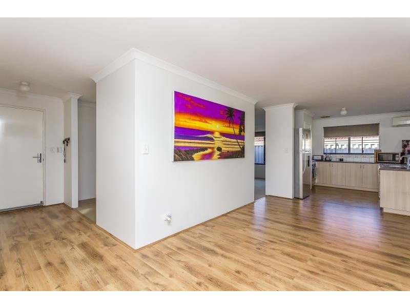 11 Lowell Street, Secret Harbour WA 6173