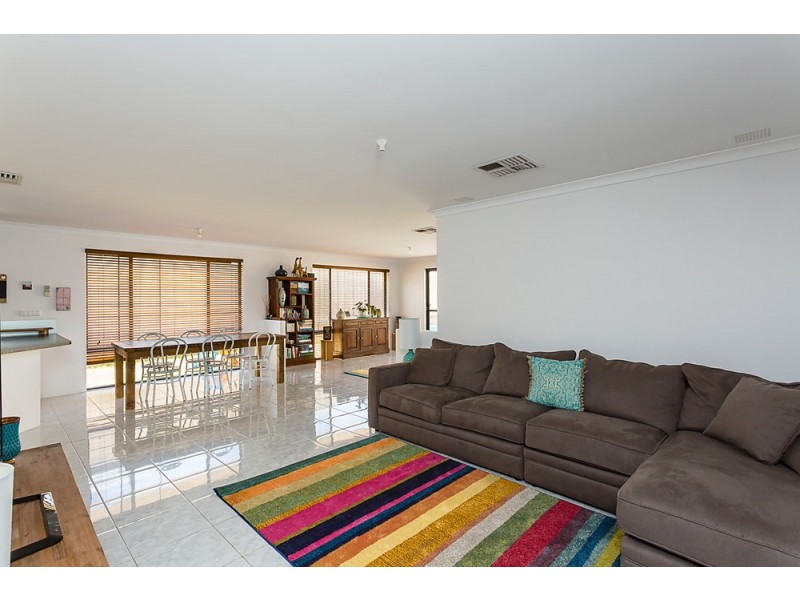 5 Dillon Way, Secret Harbour WA 6173