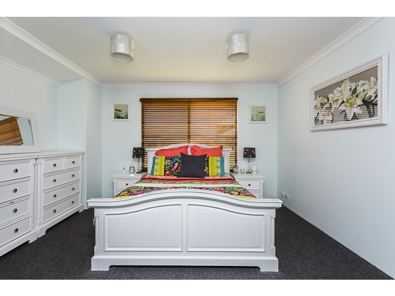 5 Dillon Way, Secret Harbour WA 6173