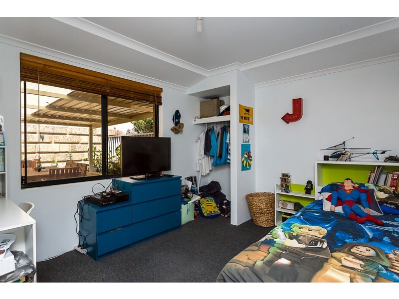5 Dillon Way, Secret Harbour WA 6173