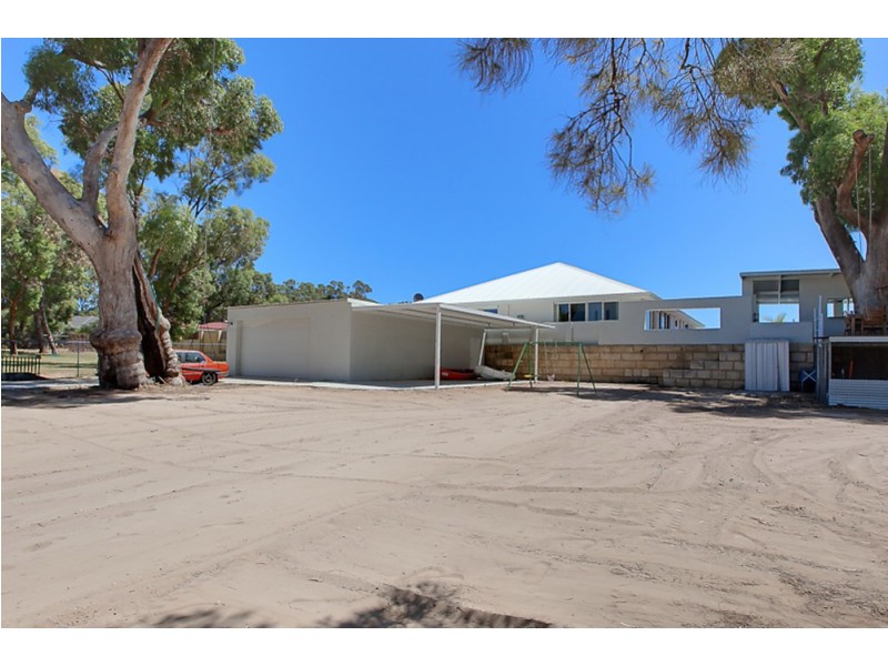 56 Nottely Cr, Secret Harbour WA 6173