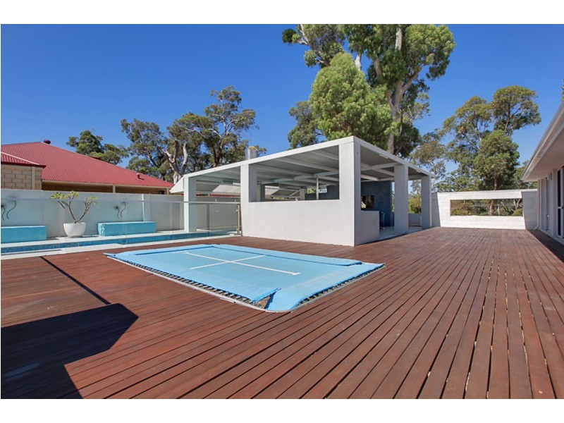 56 Nottely Cr, Secret Harbour WA 6173