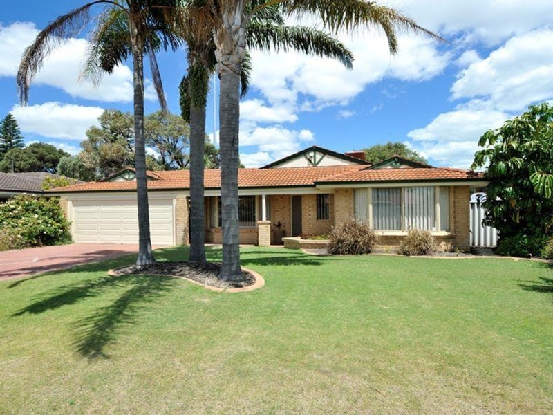 30 Parkland Drive, Warnbro WA 6169