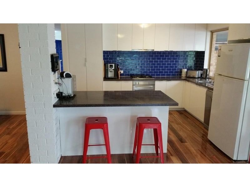 30 Parkland Drive, Warnbro WA 6169