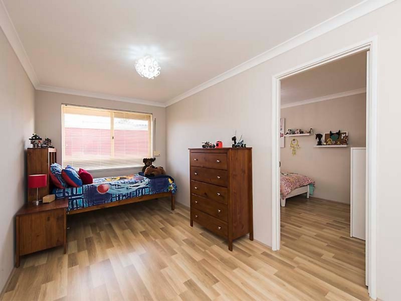 27 Harmony Parade, Singleton WA 6175