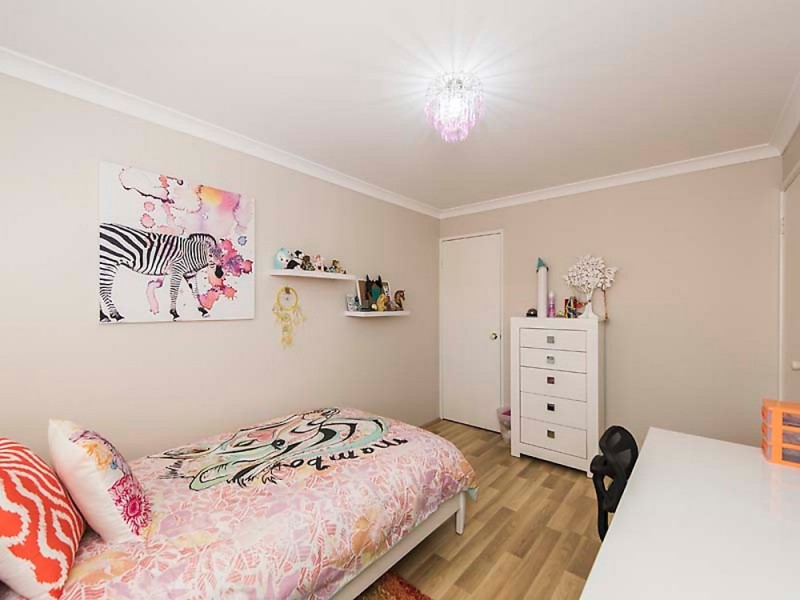 27 Harmony Parade, Singleton WA 6175