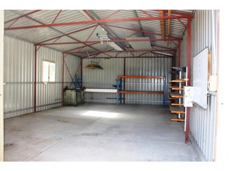 16 Indiana Parade, Singleton WA 6175