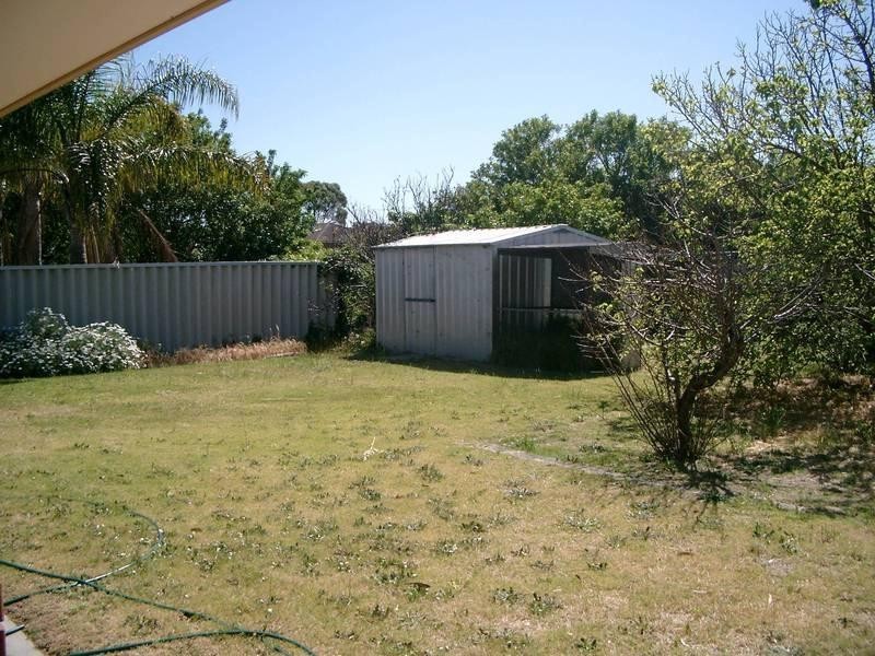 162 Currie Street, Warnbro WA 6169