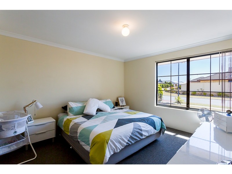 13 Champlain Road, Secret Harbour WA 6173