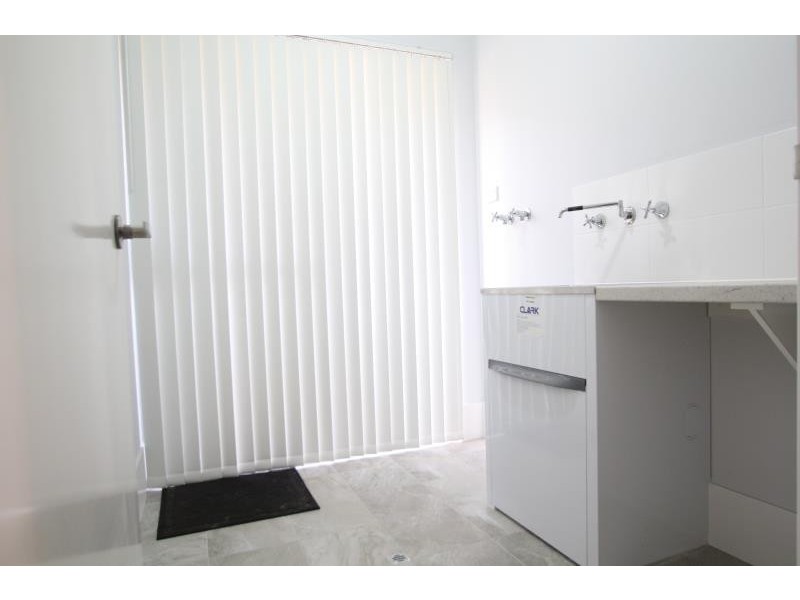4 Tuscan Way, Karnup WA 6176