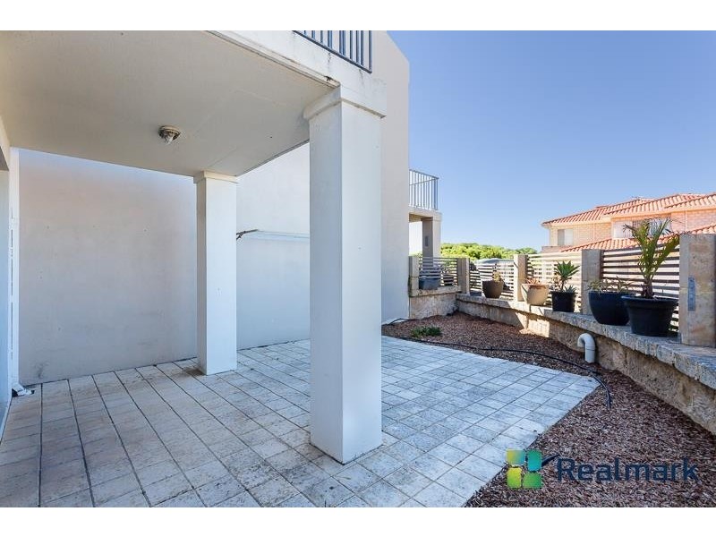 2 Jets Place, Port Kennedy WA 6172