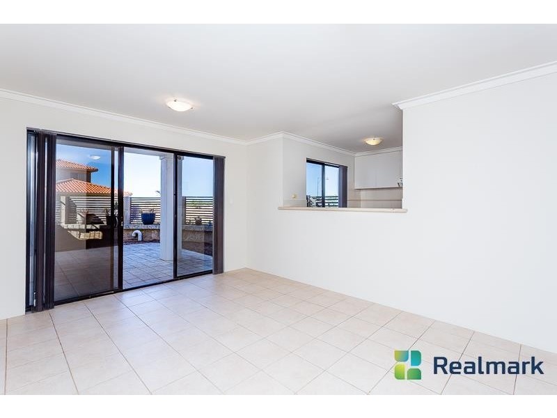 2 Jets Place, Port Kennedy WA 6172