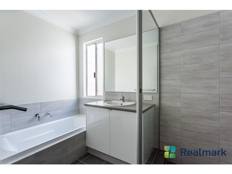 5 Waterview Way, Singleton WA 6175