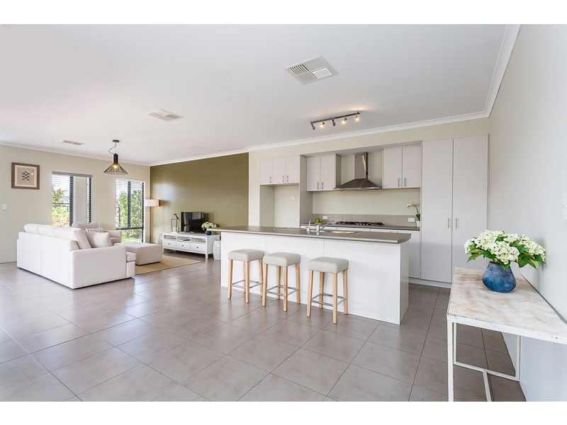 36 Clarkshill Road, Secret Harbour WA 6173