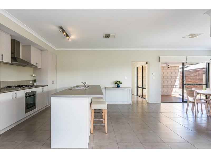 36 Clarkshill Road, Secret Harbour WA 6173