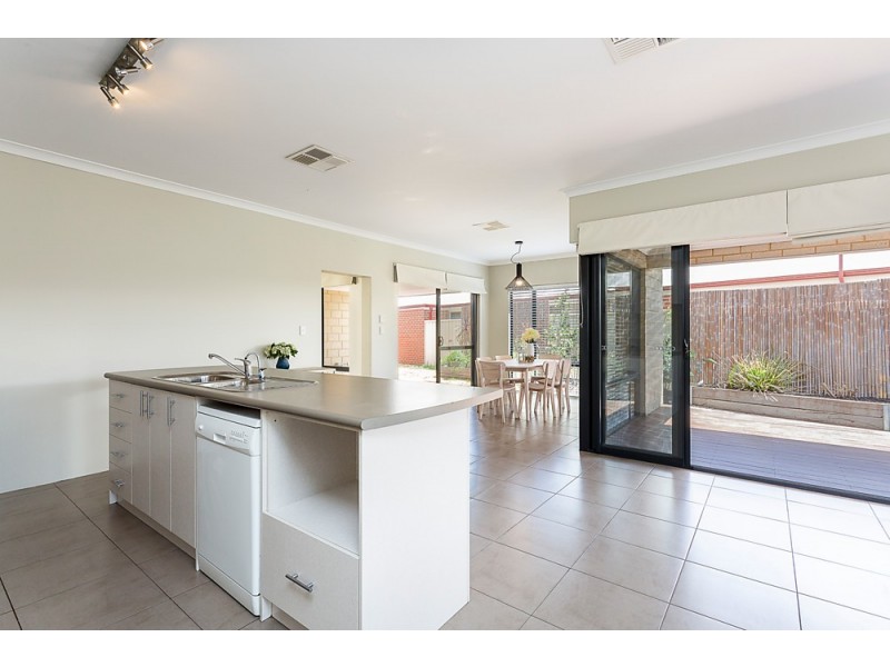 36 Clarkshill Road, Secret Harbour WA 6173
