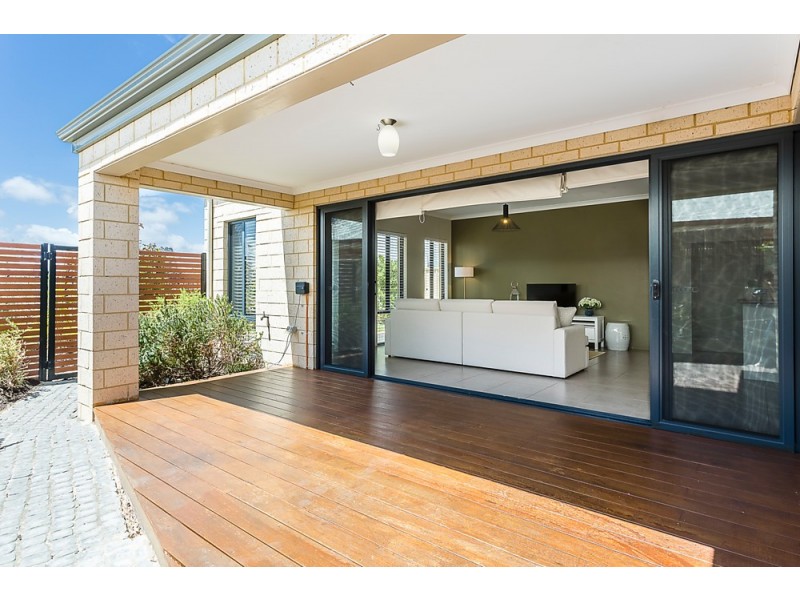 36 Clarkshill Road, Secret Harbour WA 6173
