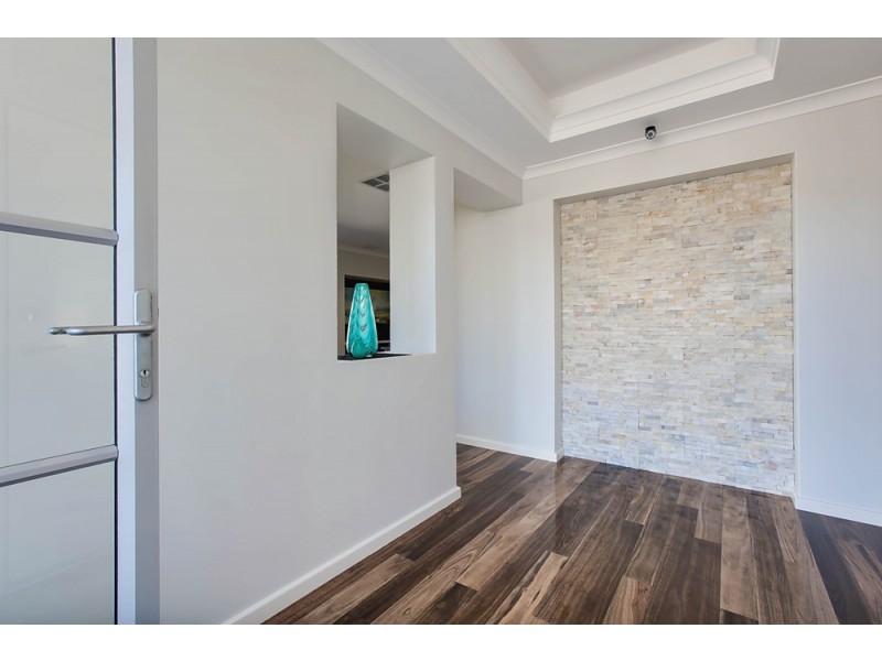 7 Gantheaume Parade, Secret Harbour WA 6173