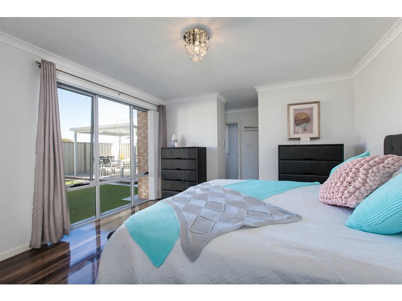 7 Gantheaume Parade, Secret Harbour WA 6173