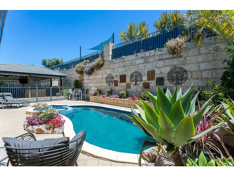 20 San Javier Circle, Secret Harbour WA 6173