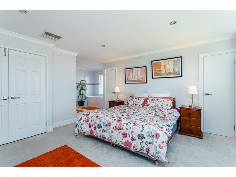 20 San Javier Circle, Secret Harbour WA 6173