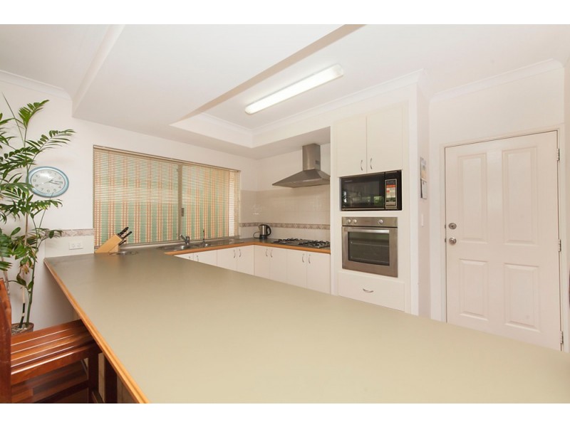 8 Greeson Parkway, Secret Harbour WA 6173