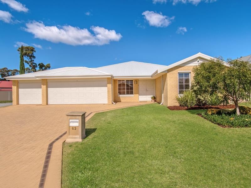 63 Nottely Crescent, Secret Harbour WA 6173