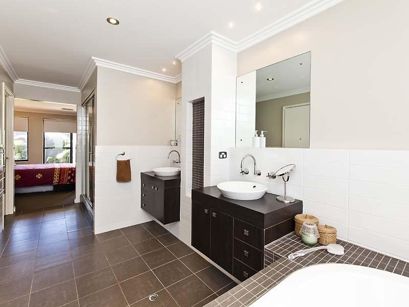 4 Antero Road, Secret Harbour WA 6173