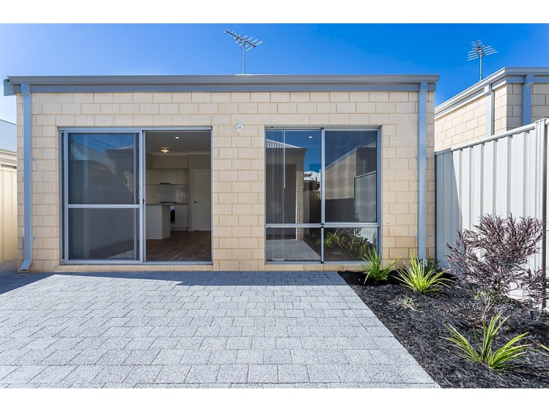 90 Aurea Boulevard, Golden Bay WA 6174