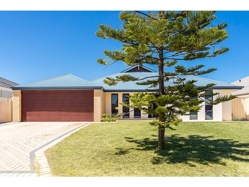 78 Three Bears Loop, Secret Harbour WA 6173