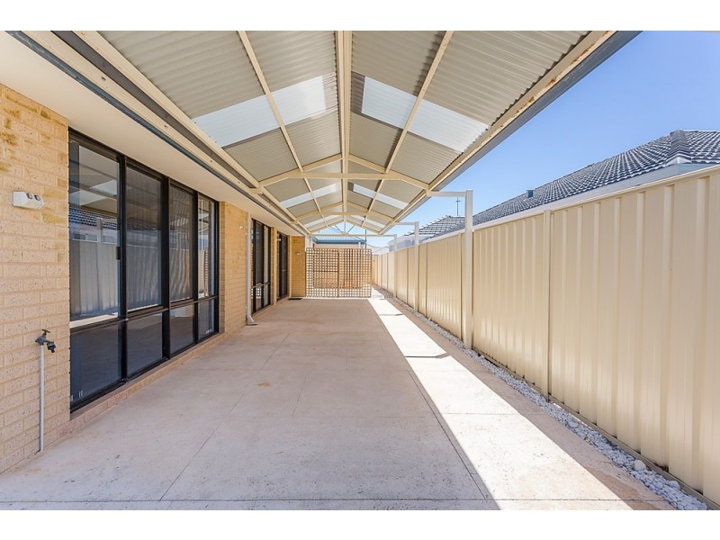 78 Three Bears Loop, Secret Harbour WA 6173