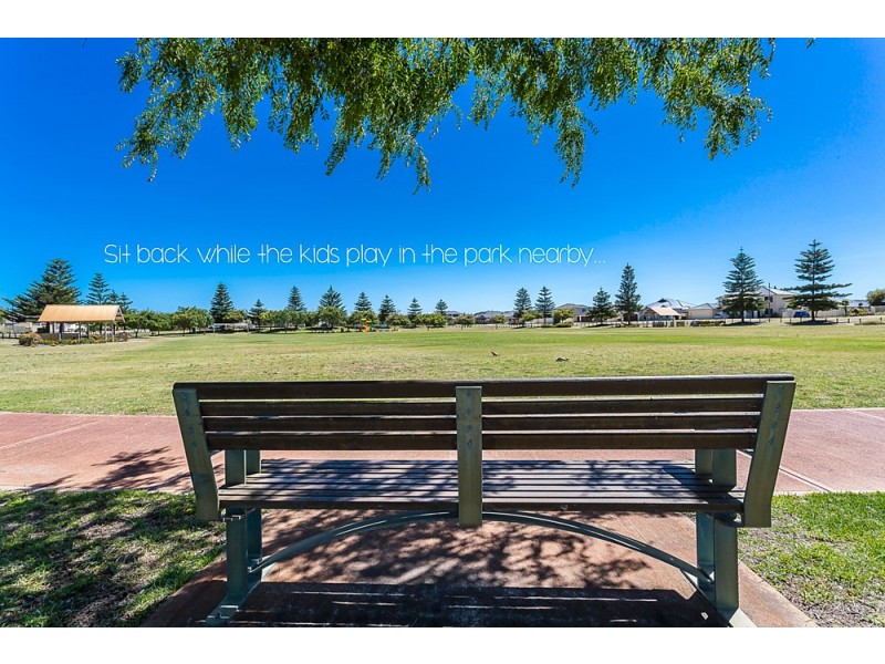 78 Three Bears Loop, Secret Harbour WA 6173