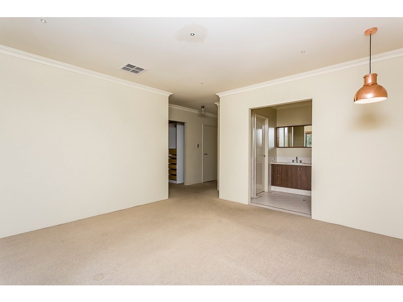 91 Portrush Parade, Meadow Springs WA 6210