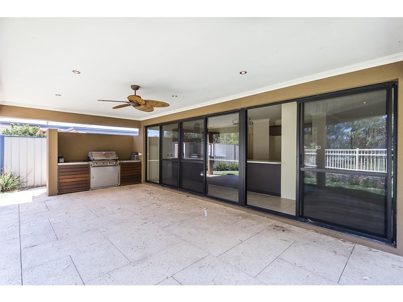 91 Portrush Parade, Meadow Springs WA 6210