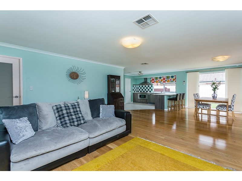 15 Warrender Heights, Secret Harbour WA 6173