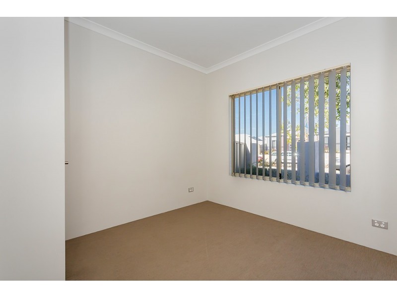 107 Lambeth Circle, Wellard WA 6170