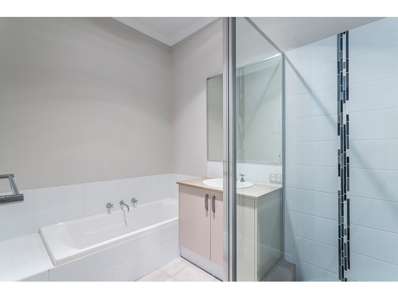 107 Lambeth Circle, Wellard WA 6170