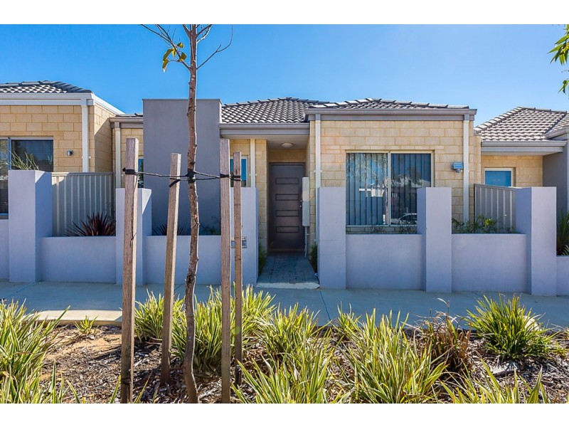 107 Lambeth Circle, Wellard WA 6170
