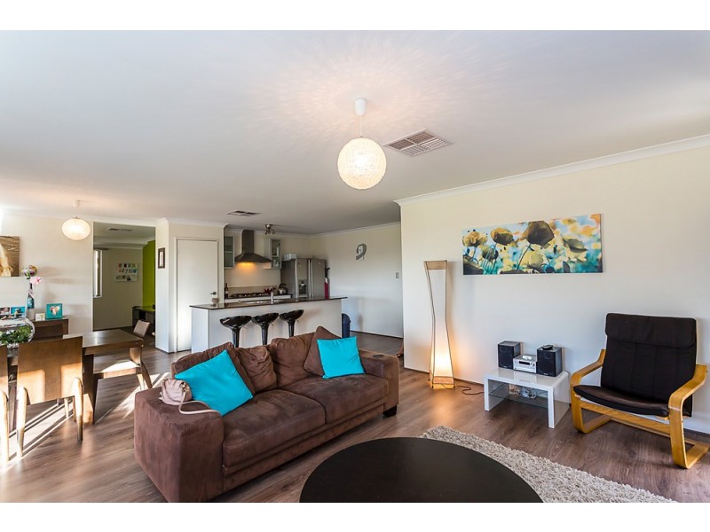 2 Toora Mews, Lakelands WA 6180