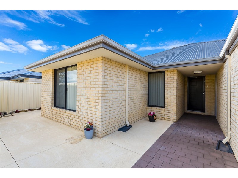 2 Toora Mews, Lakelands WA 6180
