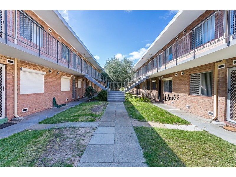 3/76 Kent Street, Rockingham WA 6168