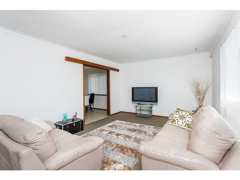 10 Calume Street, Hillman WA 6168